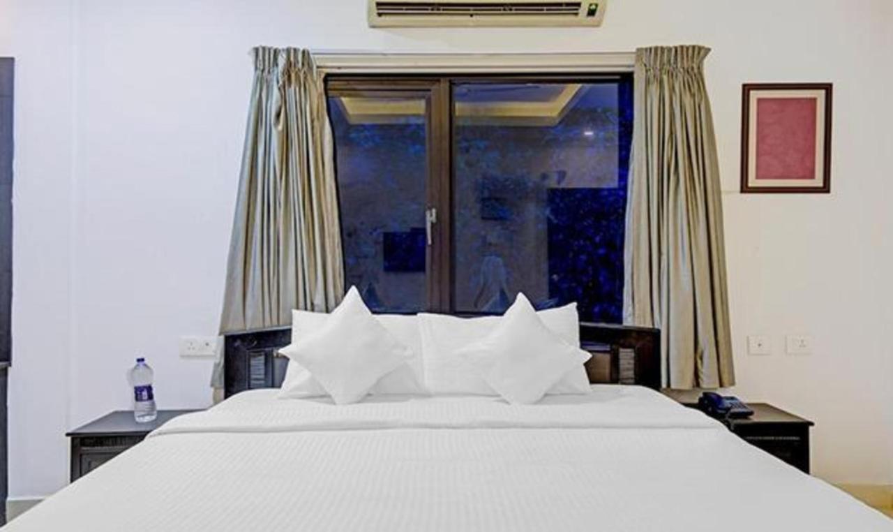 Fabhotel Skyry Csennai Kültér fotó